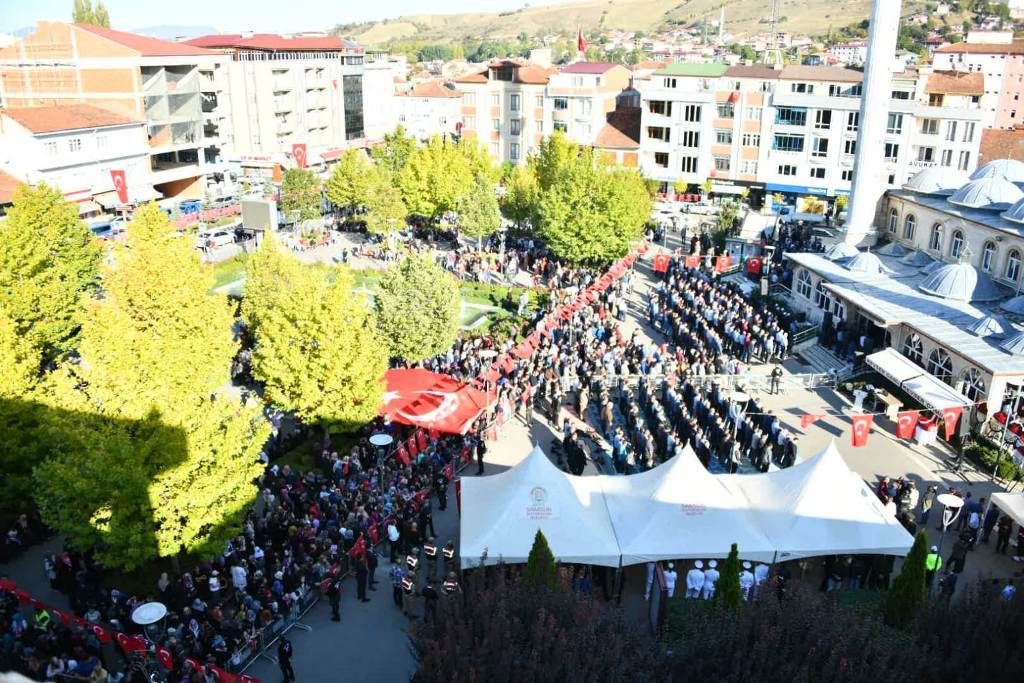 Samsun şehidini uğurladı